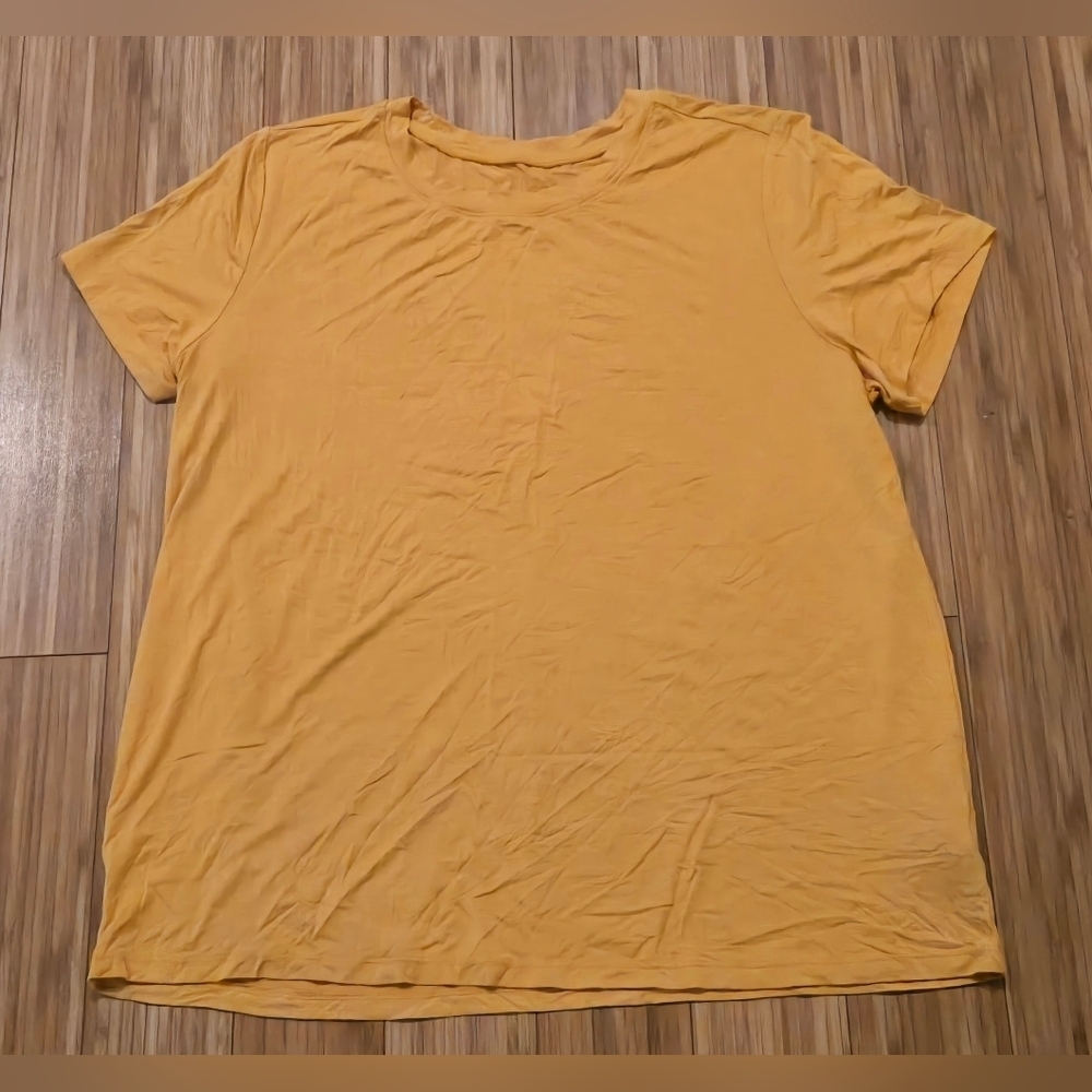 NWOT Torrid Casual Yellow Top